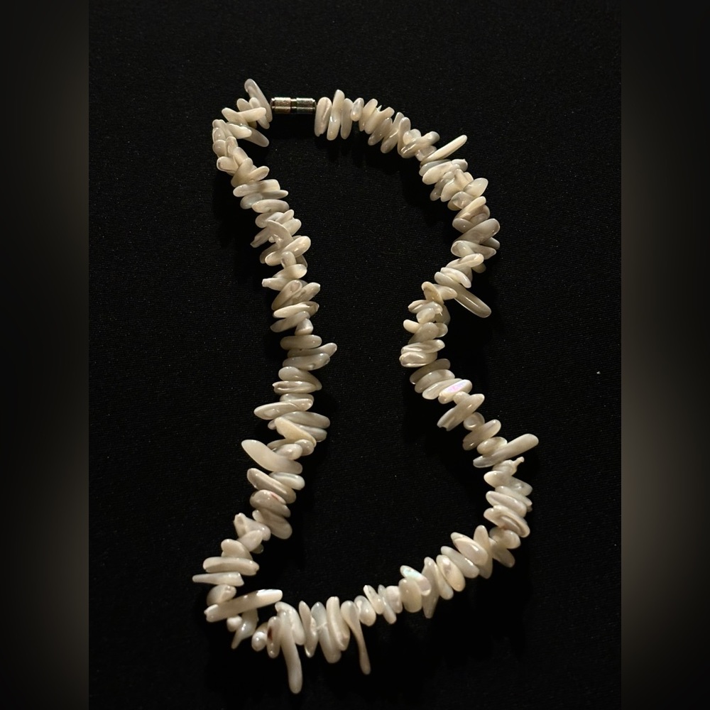 Vintage Shell Choker